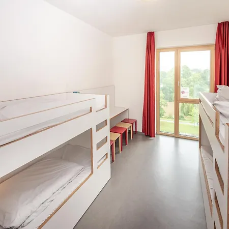 Jugendherberge Heilbronn * היילברון